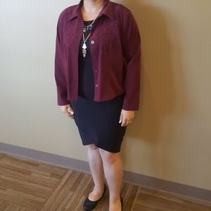 Burgundy Maroon flowered top